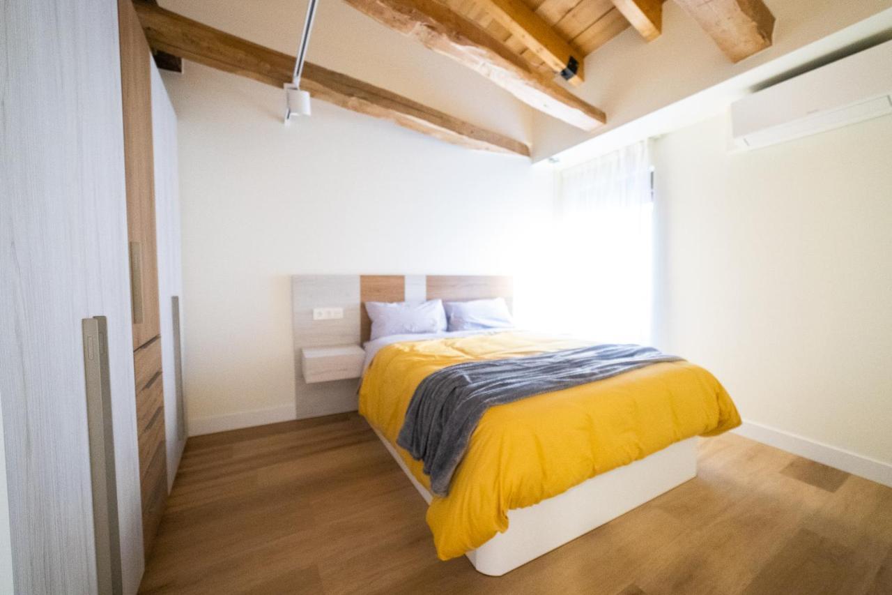 Apartamentos Mk77 Leon- Cantareros Экстерьер фото