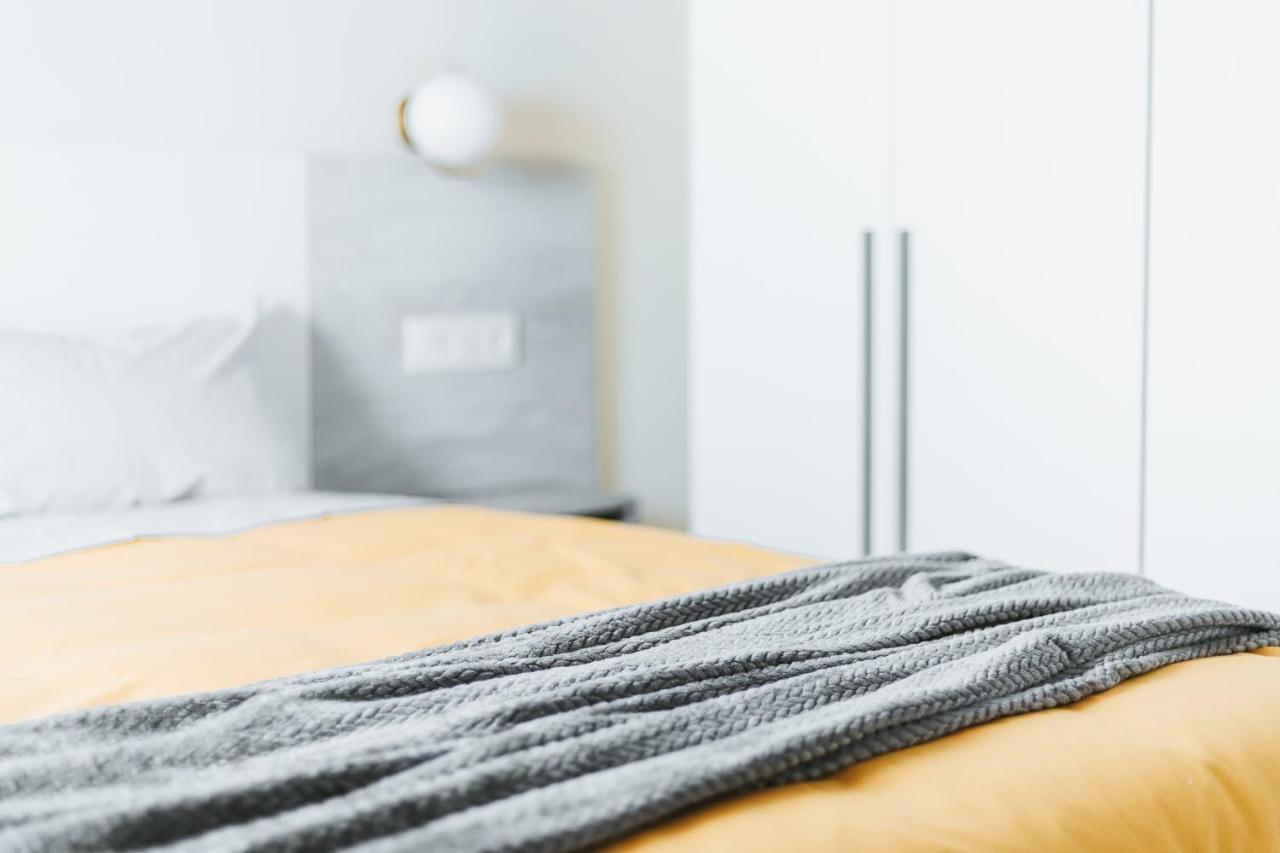 Apartamentos Mk77 Leon- Cantareros Экстерьер фото