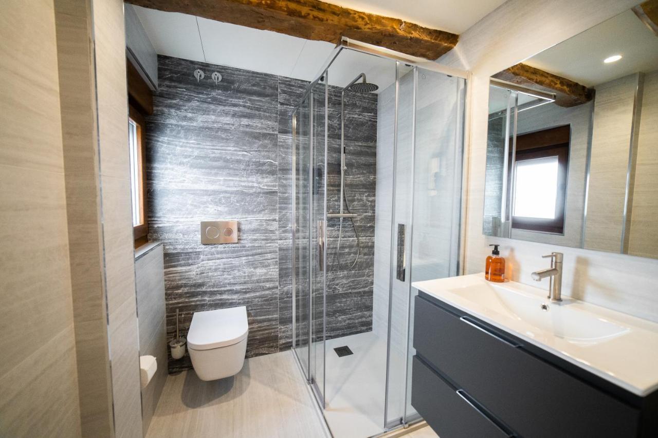 Apartamentos Mk77 Leon- Cantareros Экстерьер фото