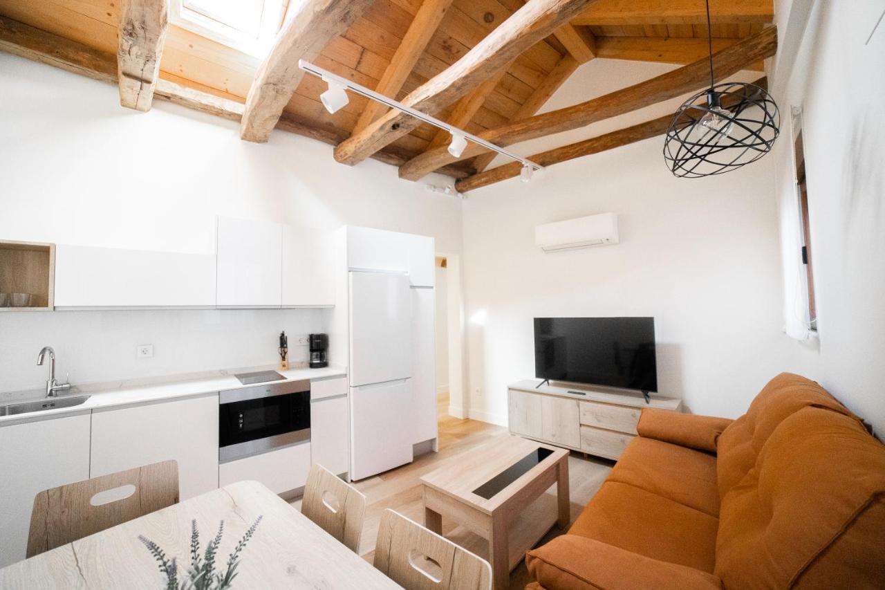 Apartamentos Mk77 Leon- Cantareros Экстерьер фото