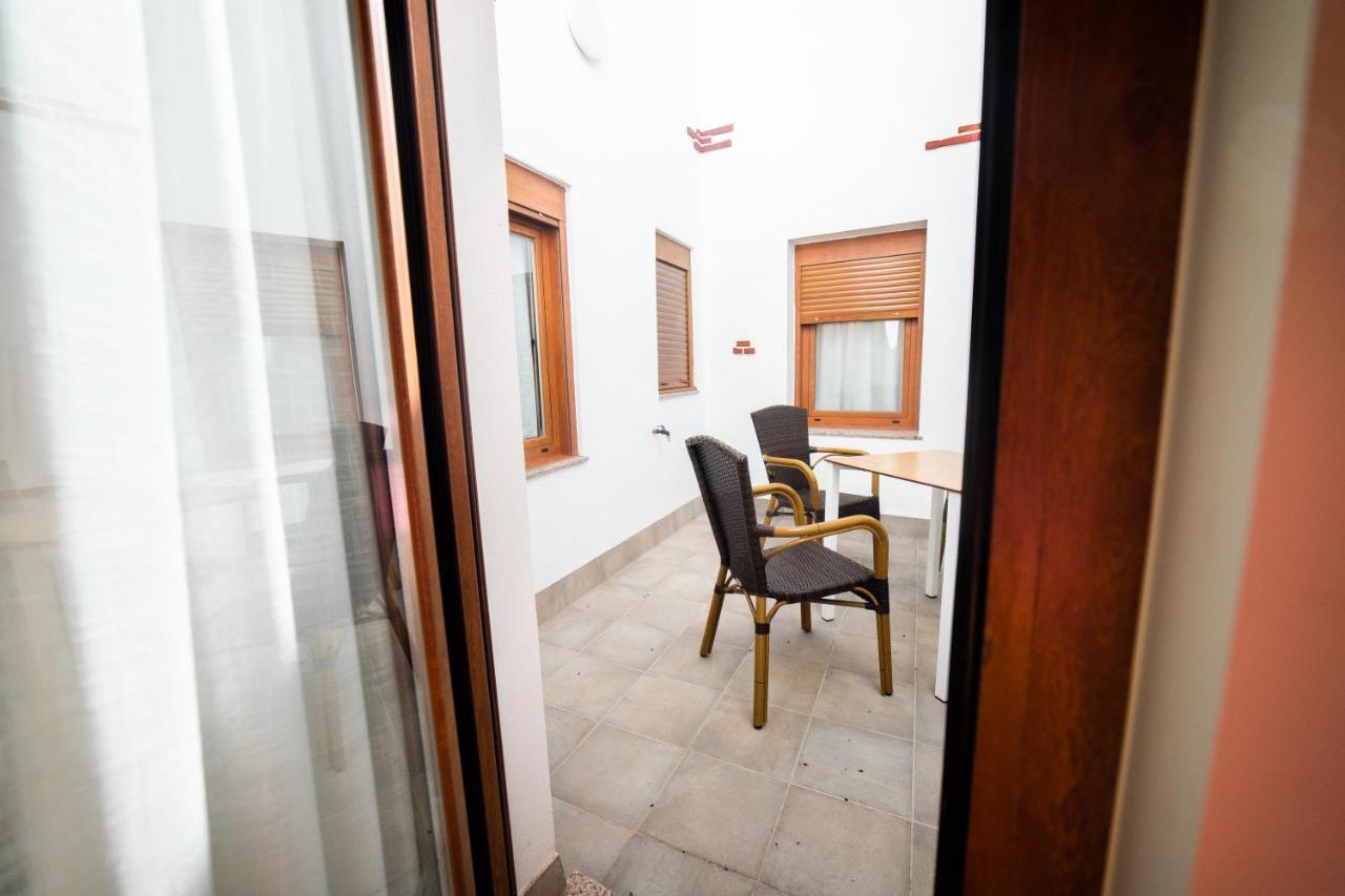 Apartamentos Mk77 Leon- Cantareros Экстерьер фото